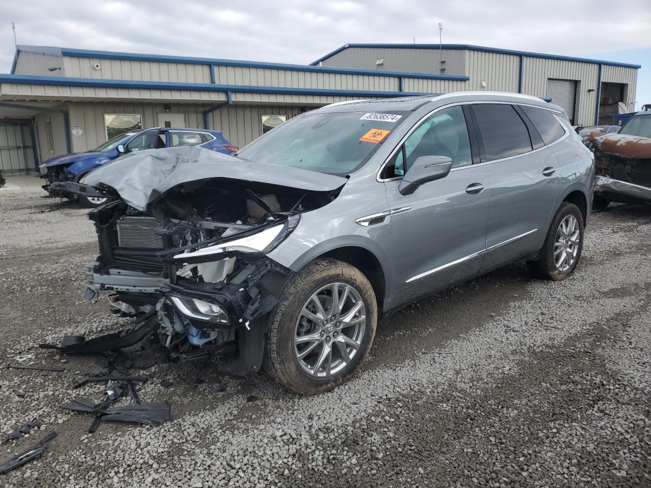 2023 BUICK ENCLAVE ESSENCE VIN:5GAERBKW8PJ183307