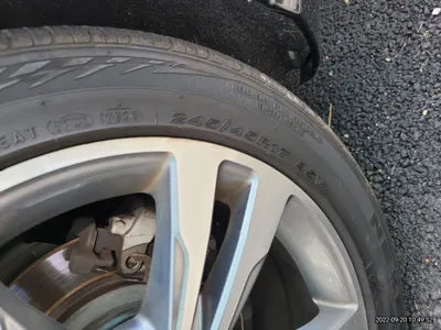 2015 Mercedes-Benz E 220 VIN: