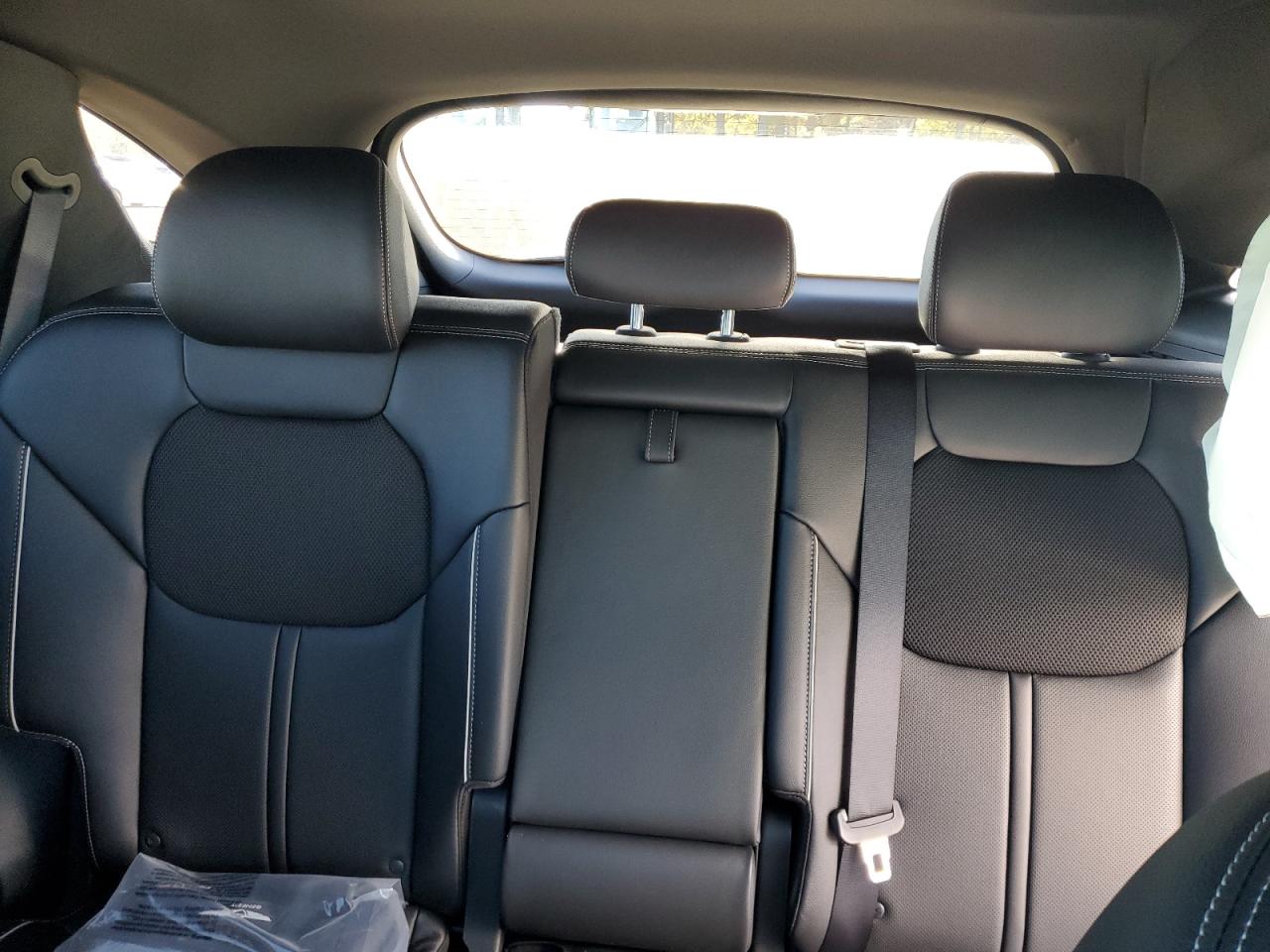 2023 GENESIS GV70 BASE VIN:KMUMADTB3PU130177