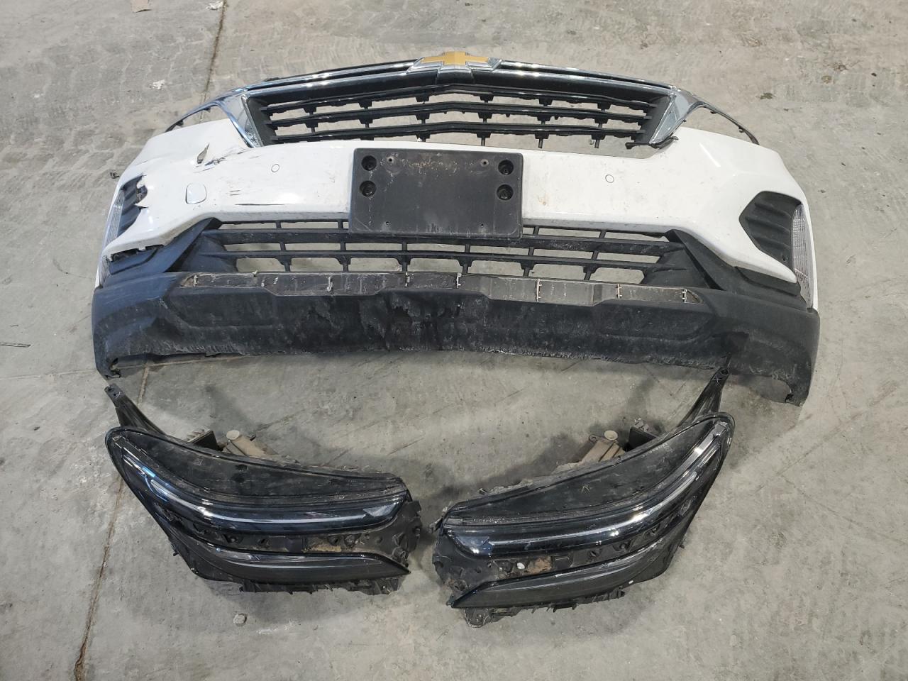 2023 CHEVROLET EQUINOX LT VIN:3GNAXUEG2PL102630