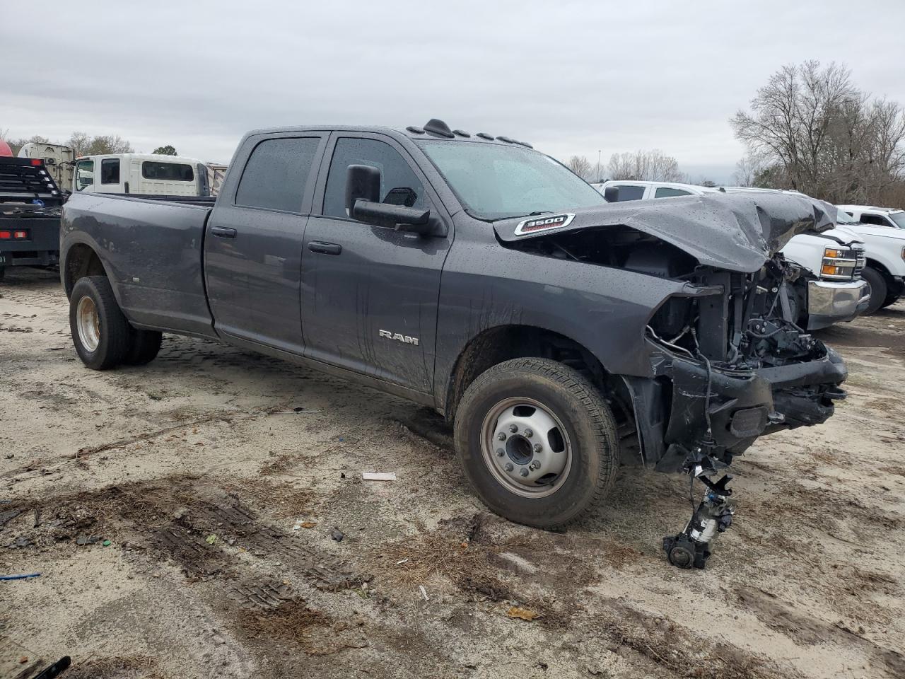 2022 RAM 3500 TRADESMAN VIN:3C63RPGJ9NG335083