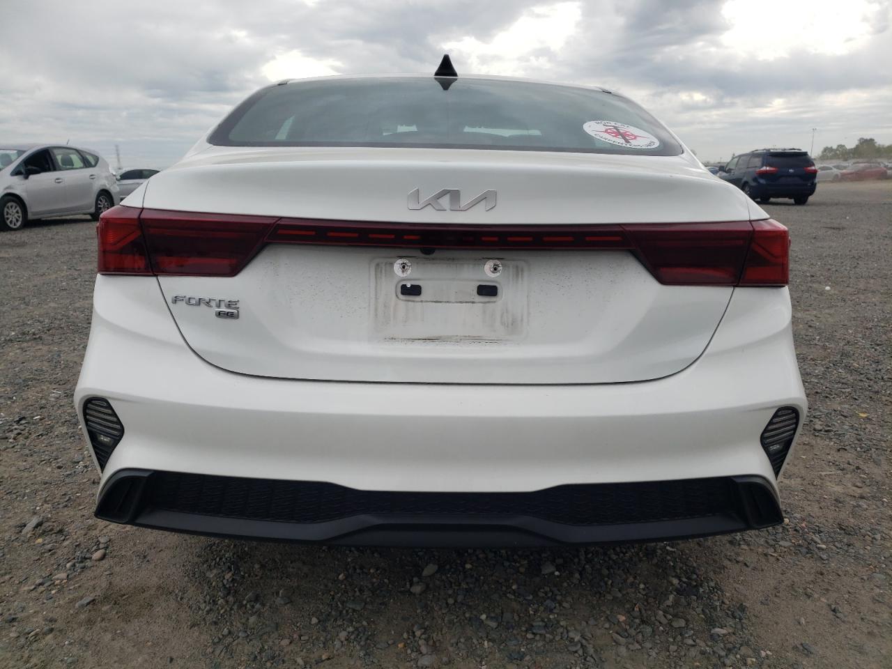 2022 KIA FORTE FE VIN:3KPF24AD2NE474818