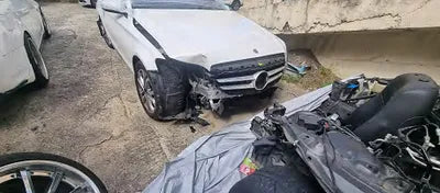 2017 Mercedes-Benz C 200 WDDWF4CB1HF548214 VIN:WDDWF4CB1HF548214