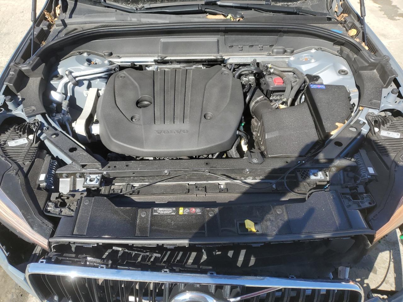 2022 VOLVO XC60 B5 MOMENTUM VIN:YV4L12RK6N1959945