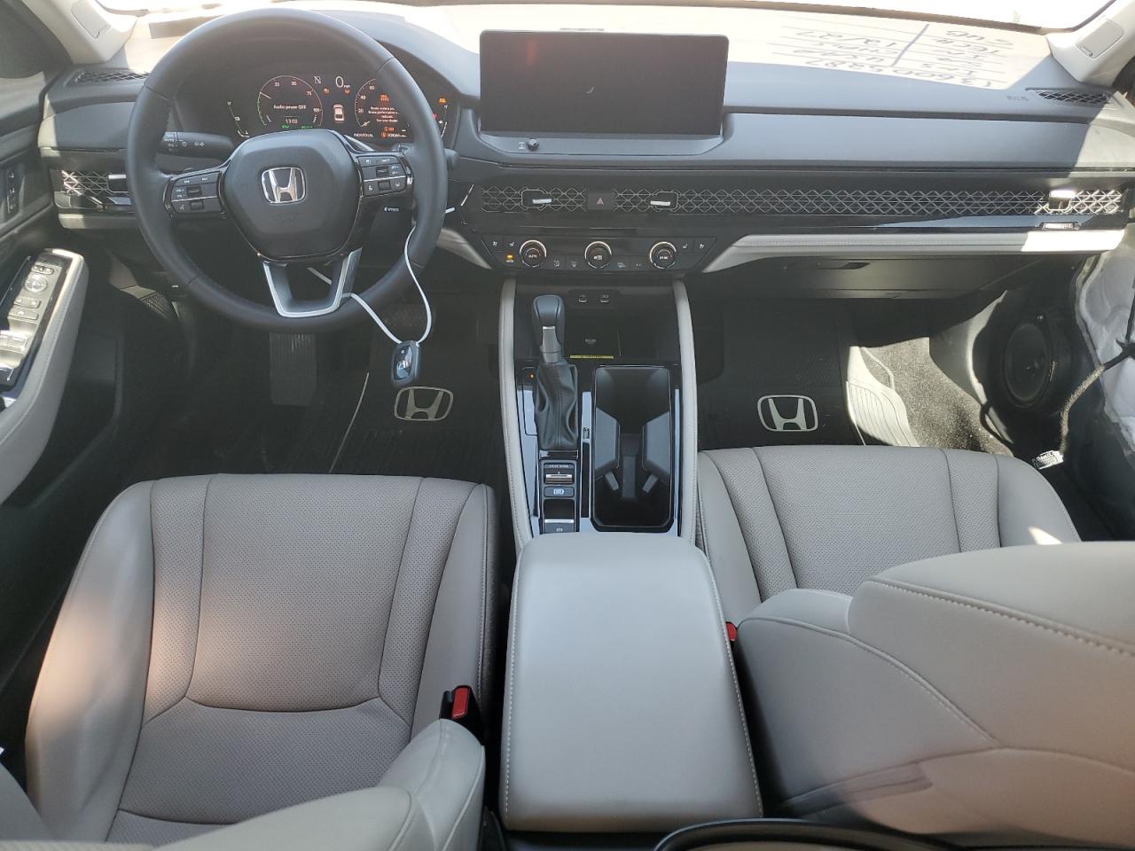 2024 HONDA ACCORD TOURING HYBRID VIN:1HGCY2F85RA083335