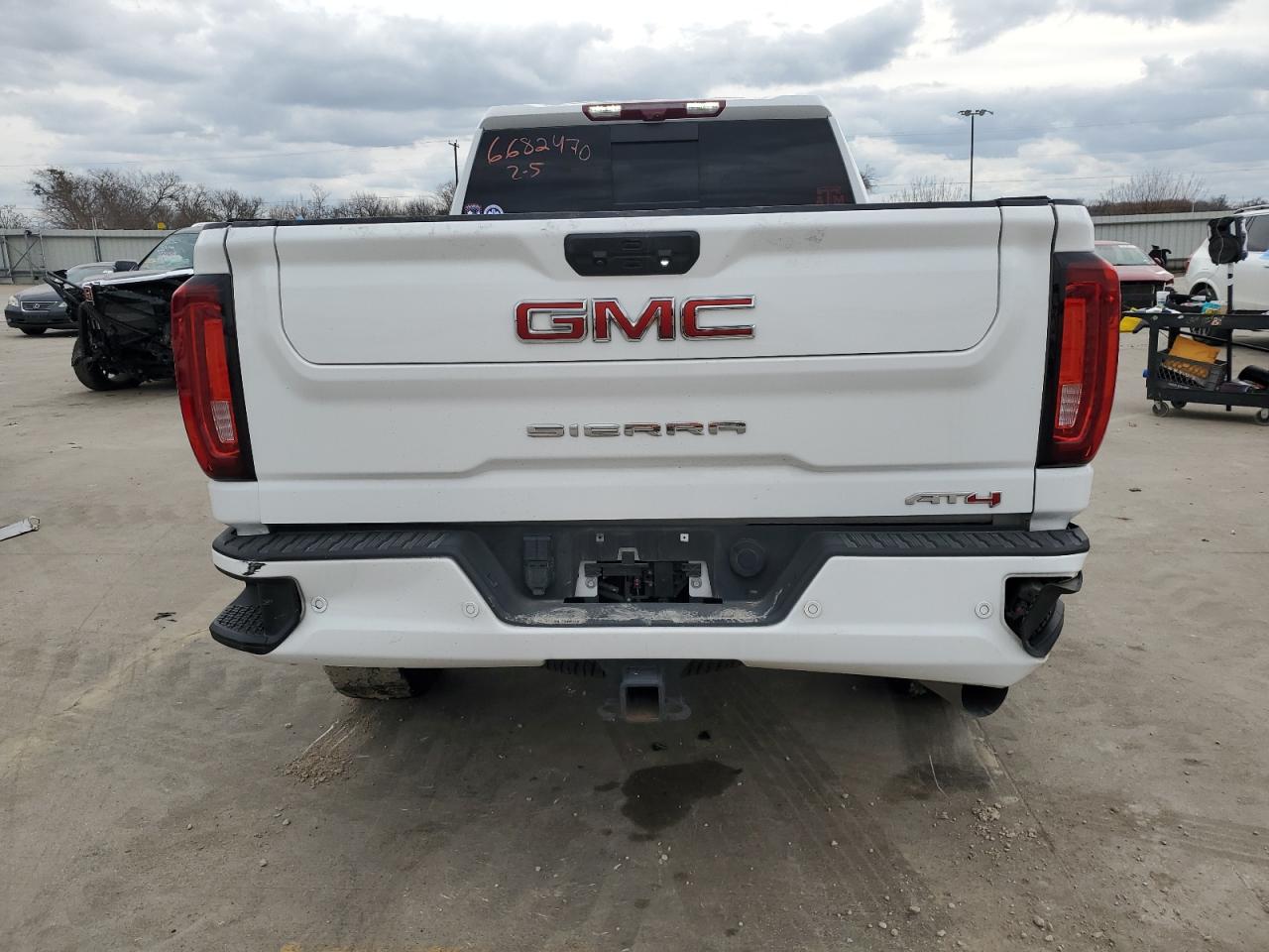 2022 GMC SIERRA K2500 AT4 VIN:1GT49PEY1NF282135