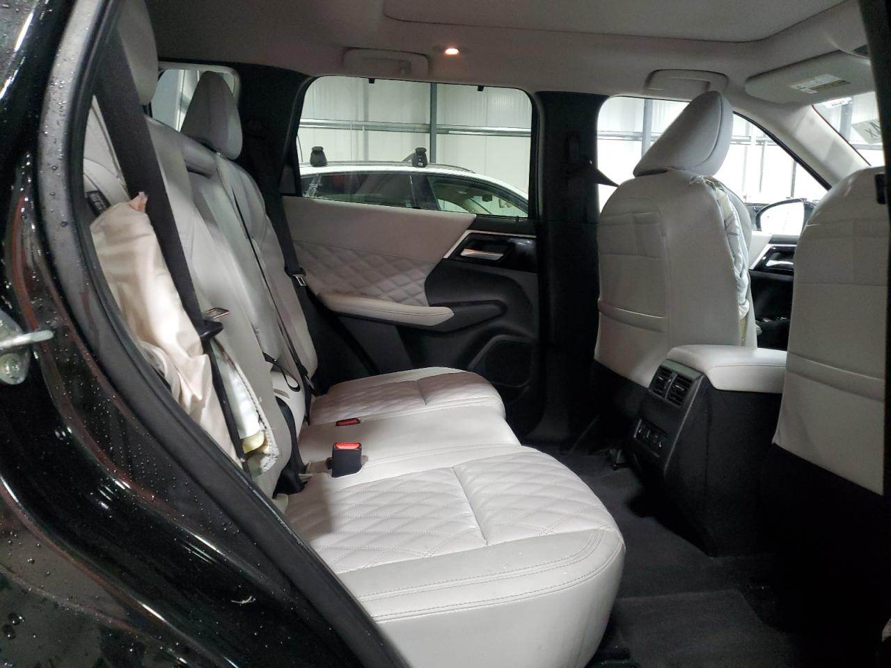 2024 MITSUBISHI OUTLANDER SEL VIN:JA4J4WA88RZ034822