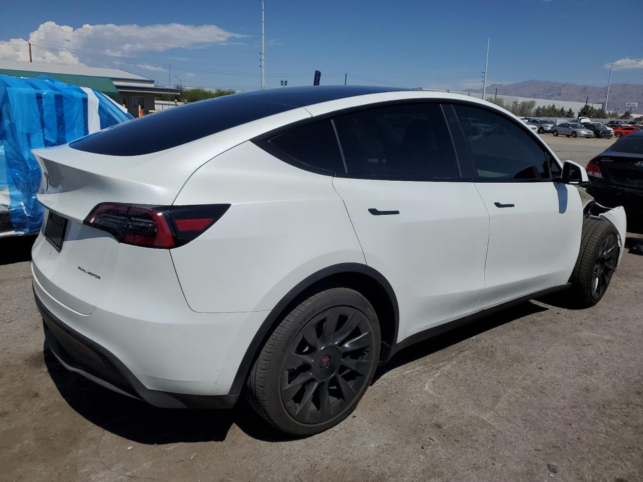 2023 TESLA MODEL Y  VIN:7SAYGDEE5PF627902