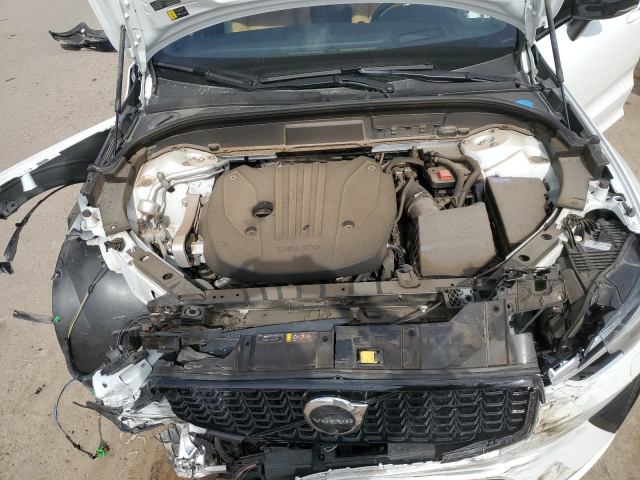 2023 VOLVO XC60 ULTIMATE VIN:YV4L12RX0P1373272