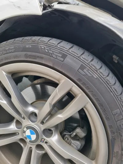 2018 BMW 320 WBA8A9101JAE91824 VIN:WBA8A9101JAE91824