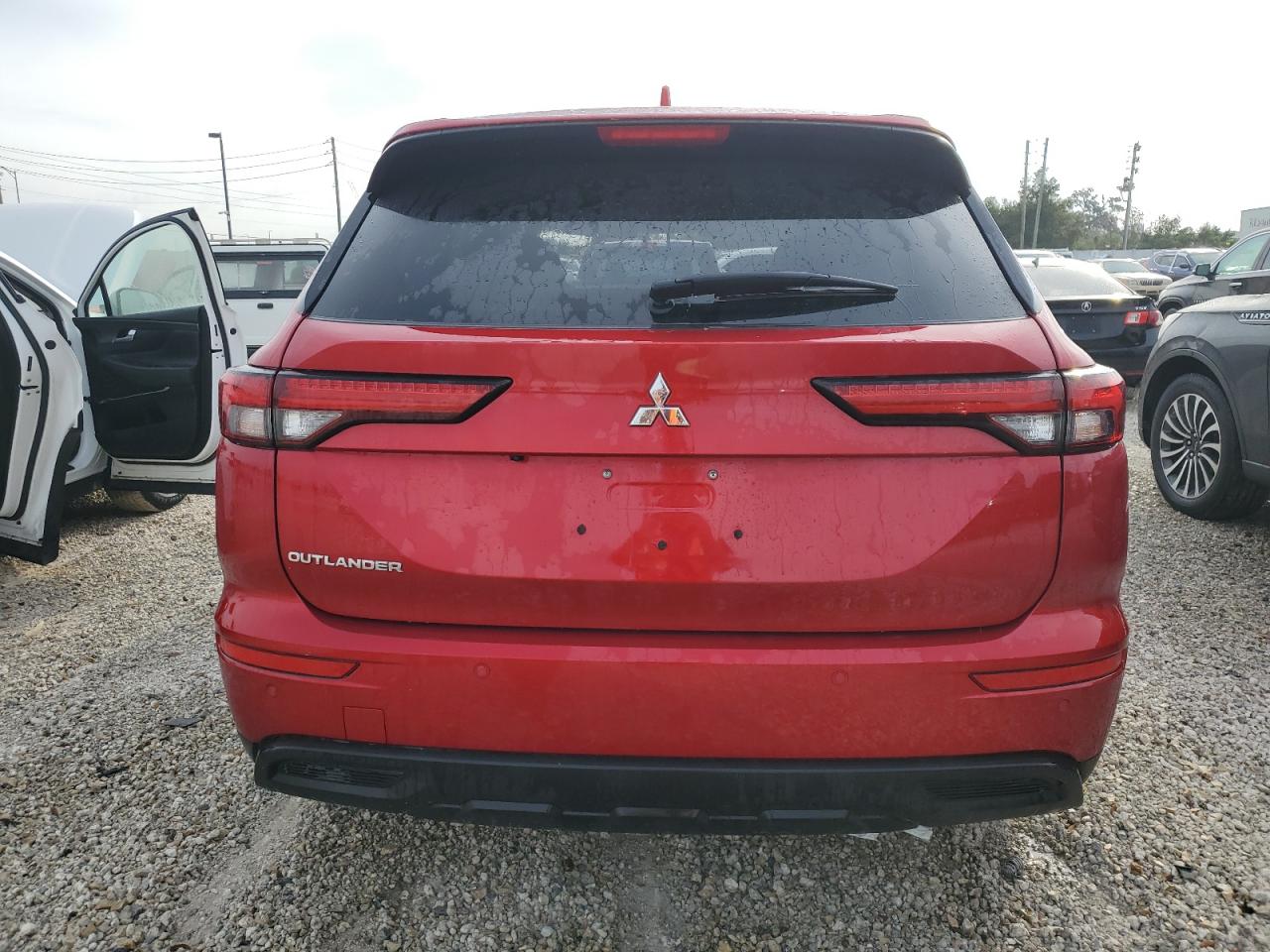 2024 MITSUBISHI OUTLANDER ES VIN:JA4J3UA82RZ042924