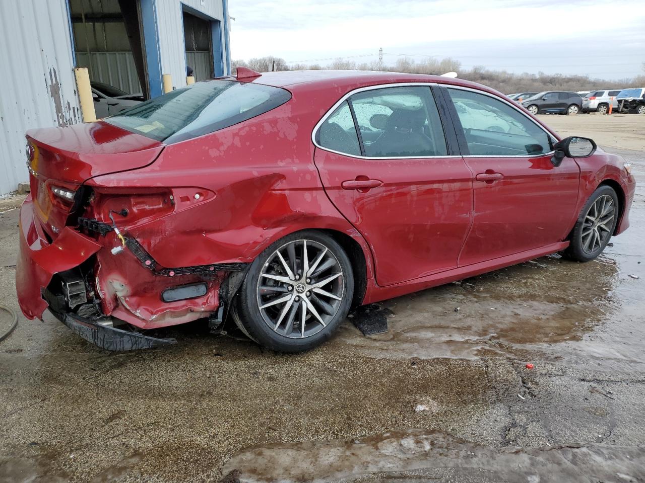 2022 TOYOTA CAMRY XLE VIN:4T1F11AK3NU018159
