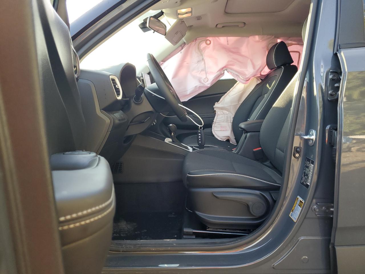 2024 HYUNDAI VENUE SEL VIN:KMHRC8A38RU337524