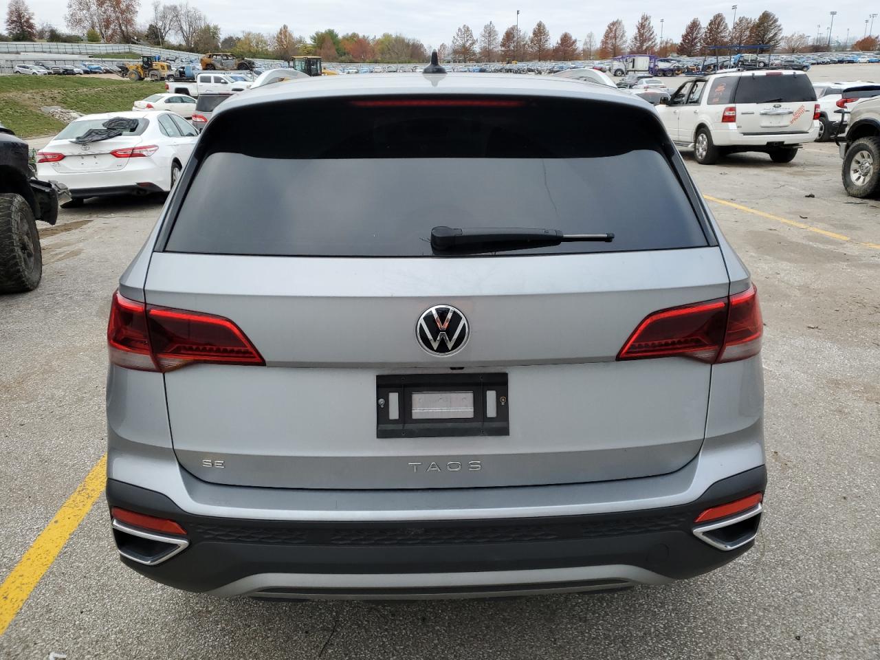 2023 VOLKSWAGEN TAOS SE VIN:3VVEX7B25PM335868