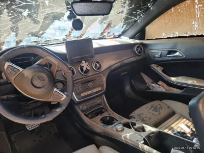 2018 Mercedes-Benz CLA 220 VIN: