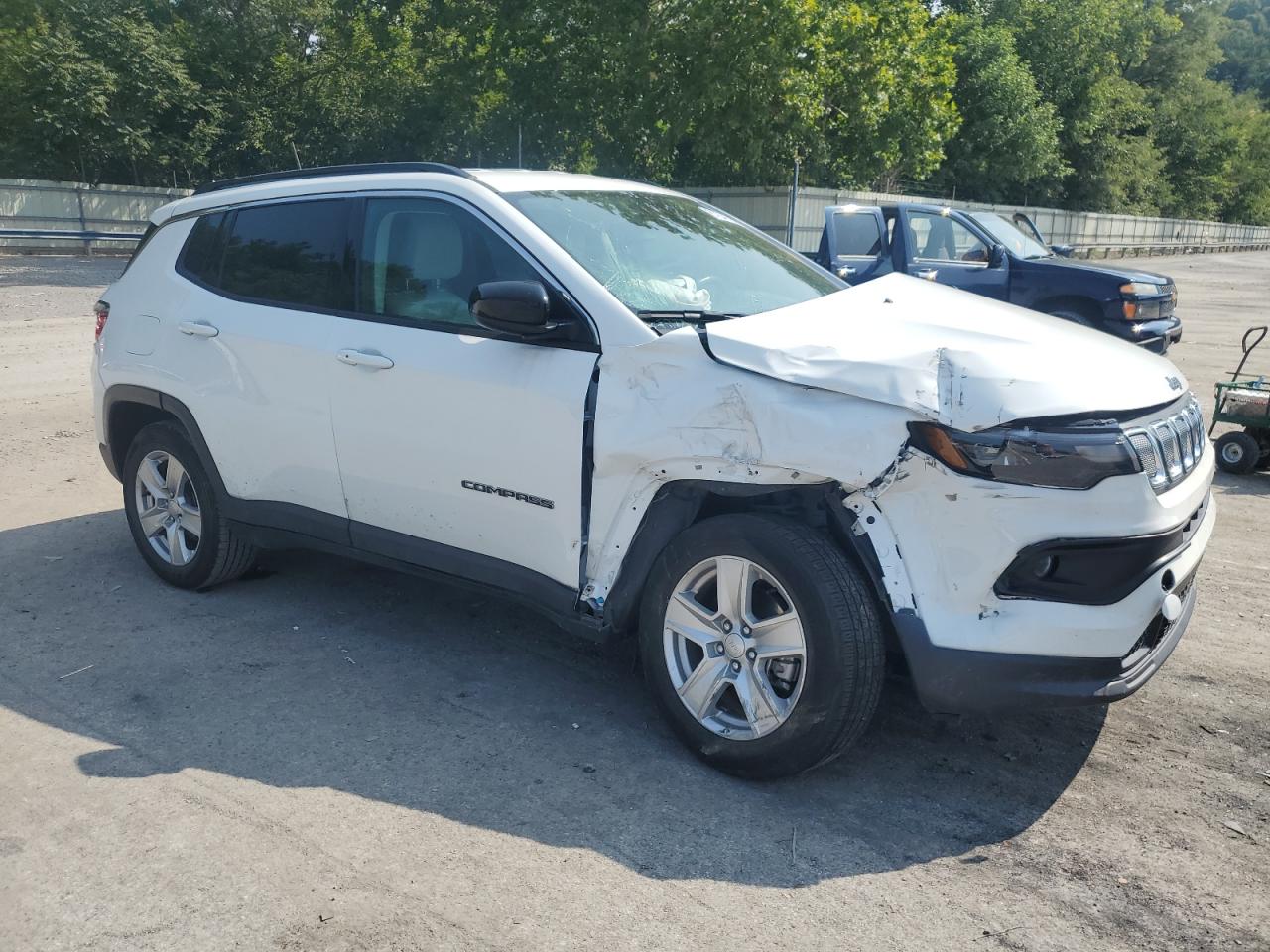 2022 JEEP COMPASS LATITUDE VIN:3C4NJDBB9NT155097