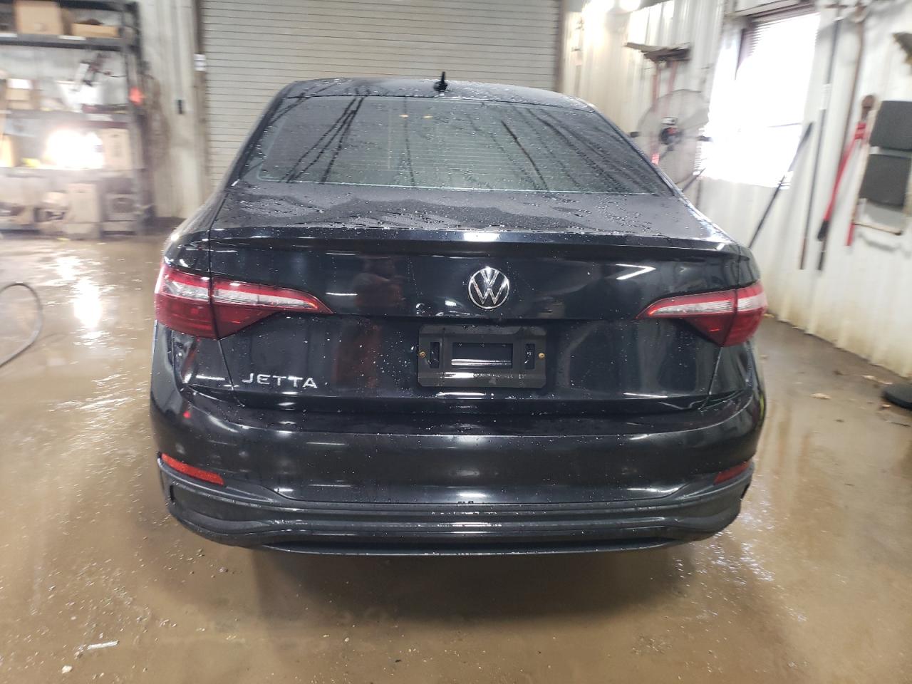 2022 VOLKSWAGEN JETTA SPORT VIN:3VWBM7BUXNM020179