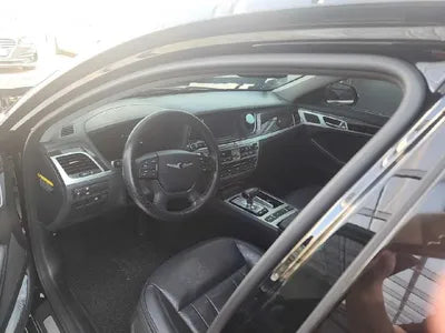 2016 Genesis G80 VIN: