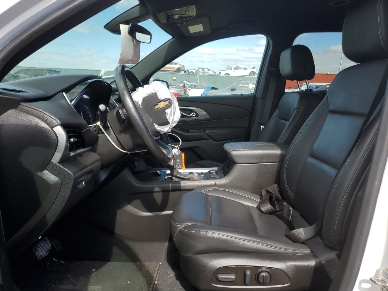 2023 CHEVROLET TRAVERSE LT VIN:1GNERHKW9PJ164077