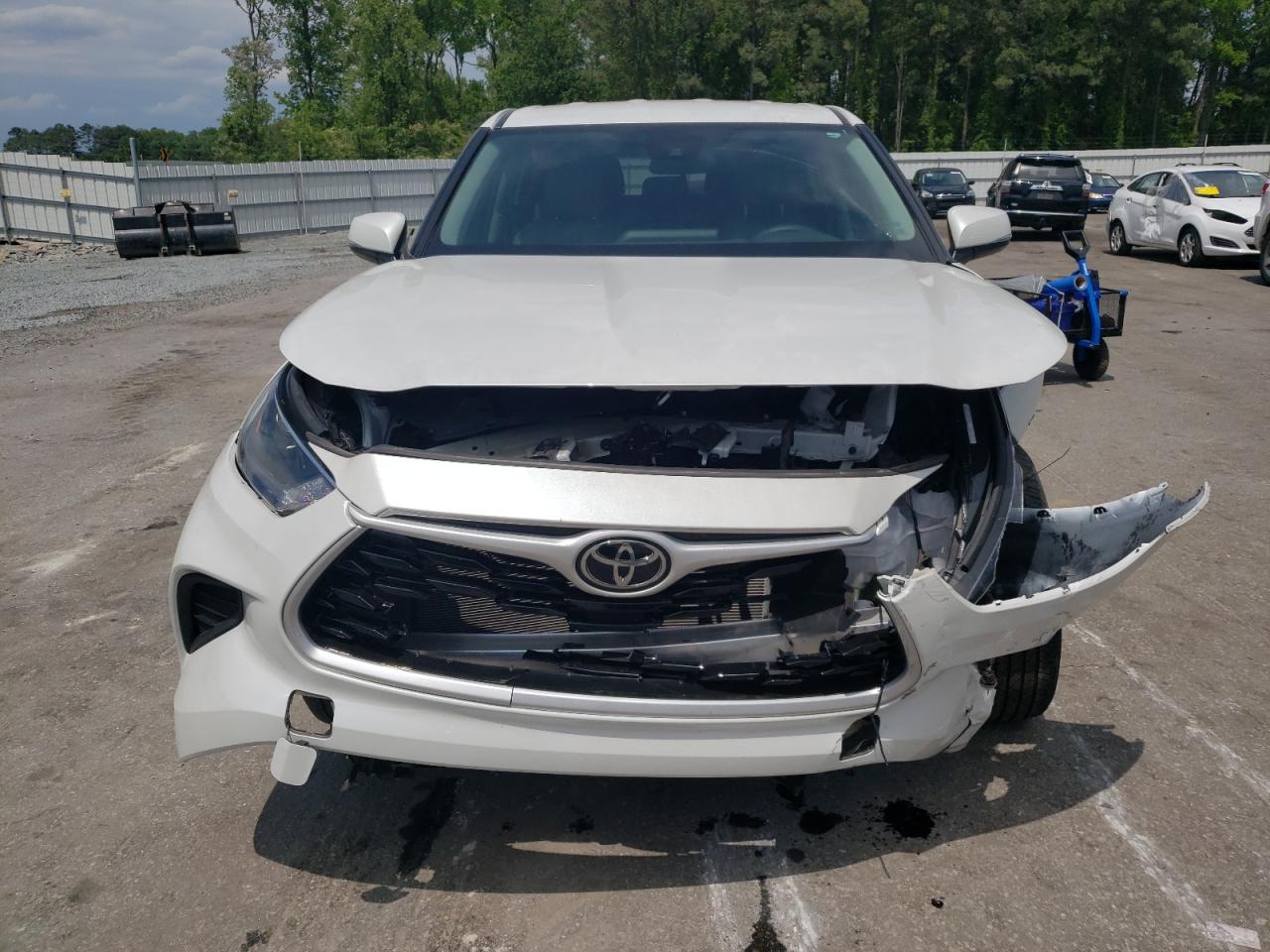 2022 TOYOTA HIGHLANDER L VIN:5TDCZRAH2NS555774