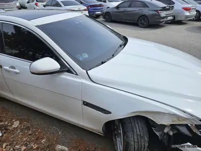 2016 Jaguar XE SAJAB4BN8GA932368 VIN:SAJAB4BN8GA932368