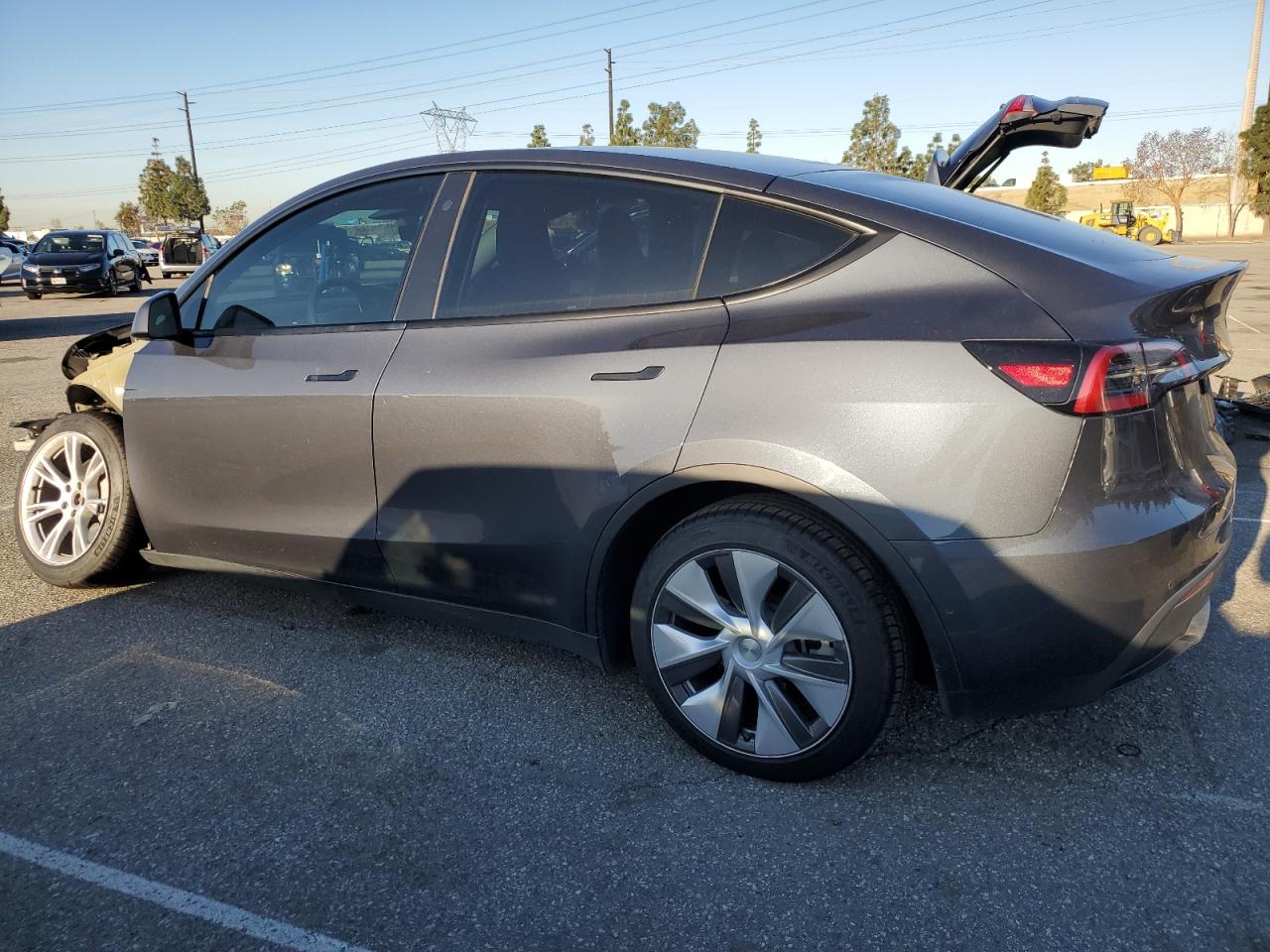 2022 TESLA MODEL Y  VIN:7SAYGDEE5NA022384