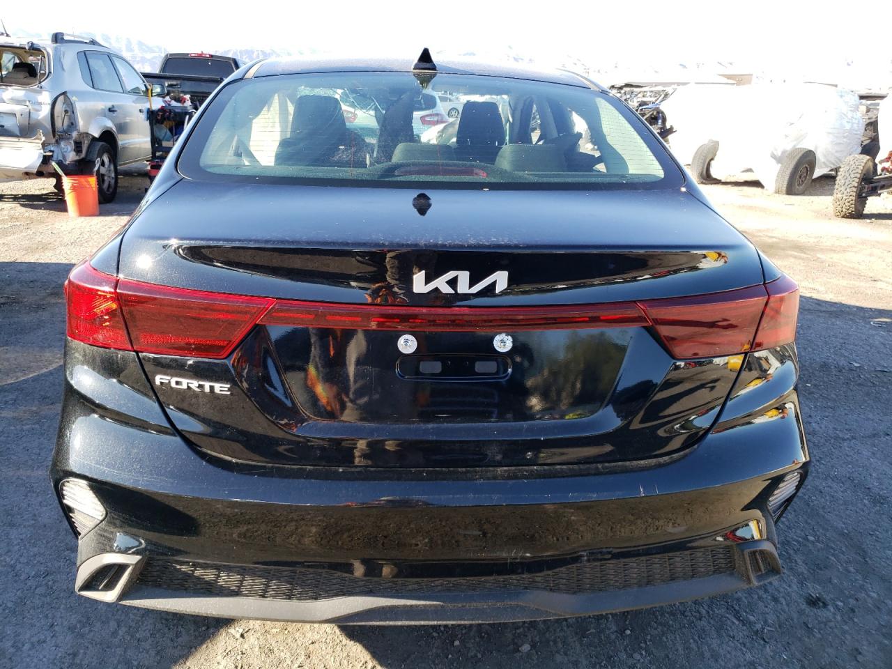 2022 KIA FORTE FE VIN:3KPF24AD5NE435320