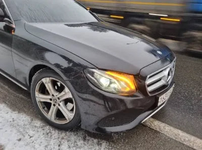 2018 Mercedes-Benz E 200 WDDZF4CB2JA343677 VIN:WDDZF4CB2JA343677