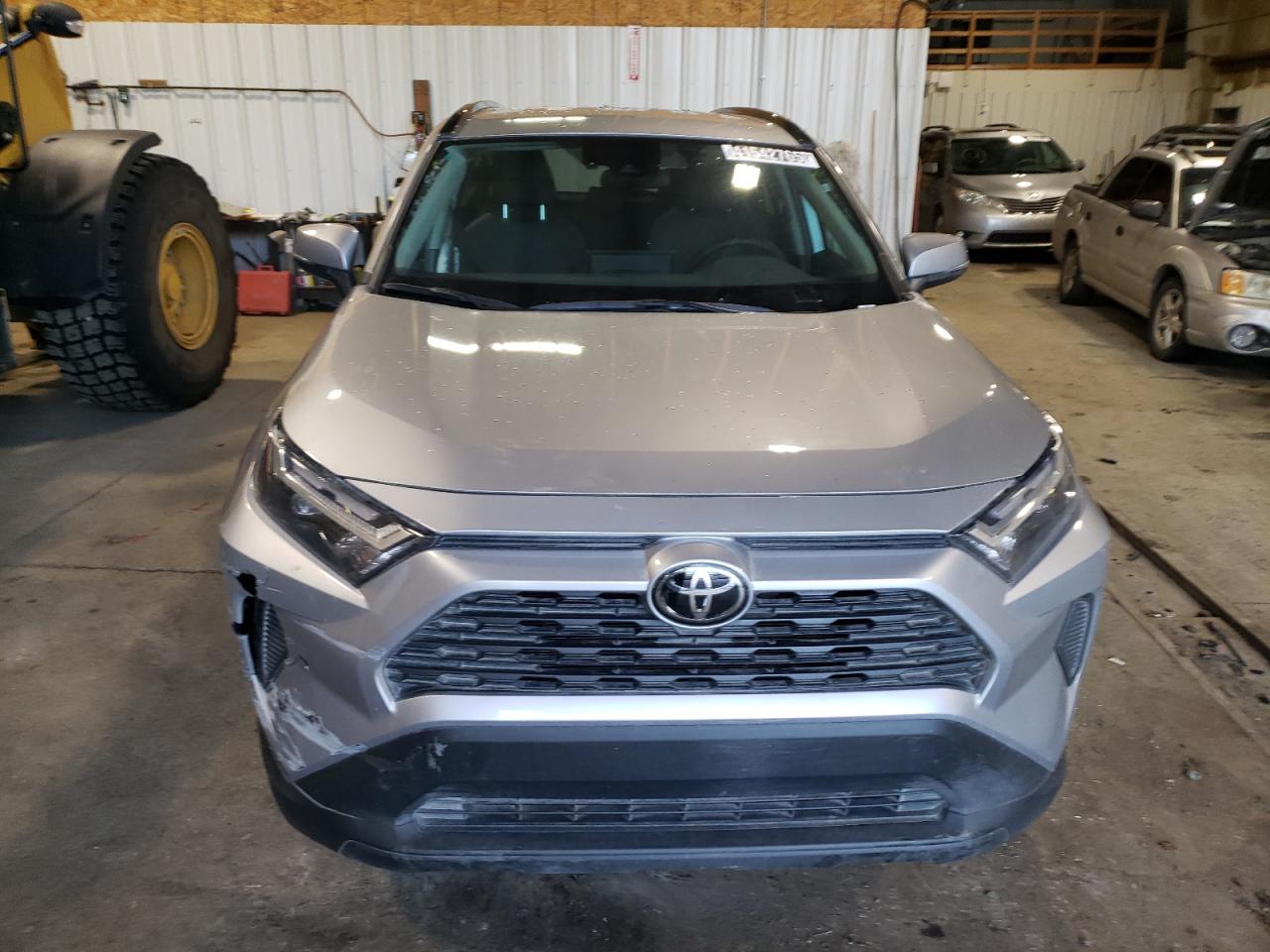 2024 TOYOTA RAV4 XLE VIN:2T3P1RFV1RC447319