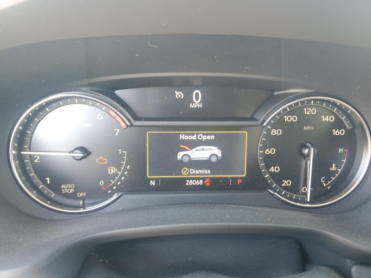 2023 CADILLAC XT4 LUXURY VIN:1GYAZAR40PF109856