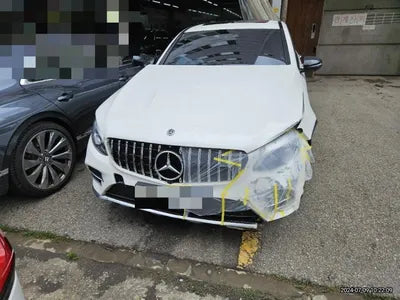 2018 Mercedes-Benz GLC 43 VIN: