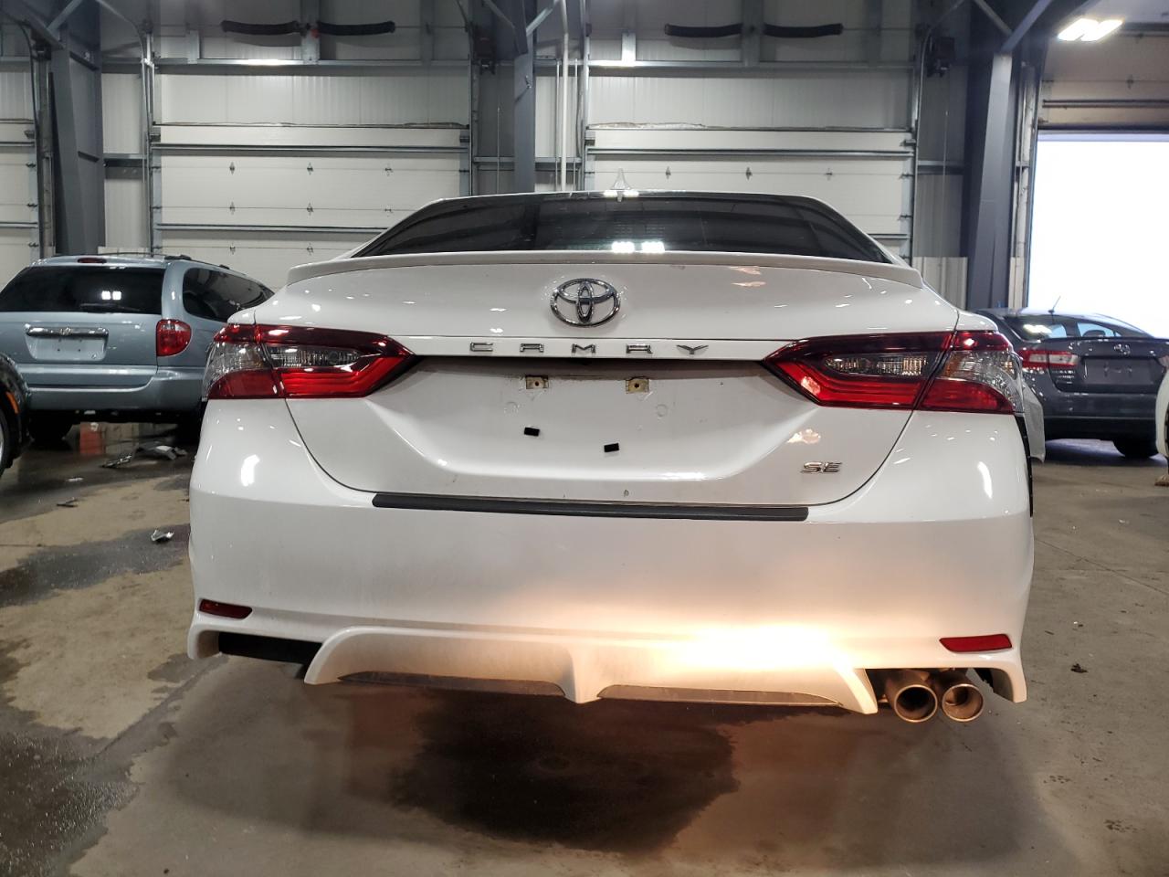 2024 TOYOTA CAMRY SE NIGHT SHADE VIN:4T1G11AK7RU853319