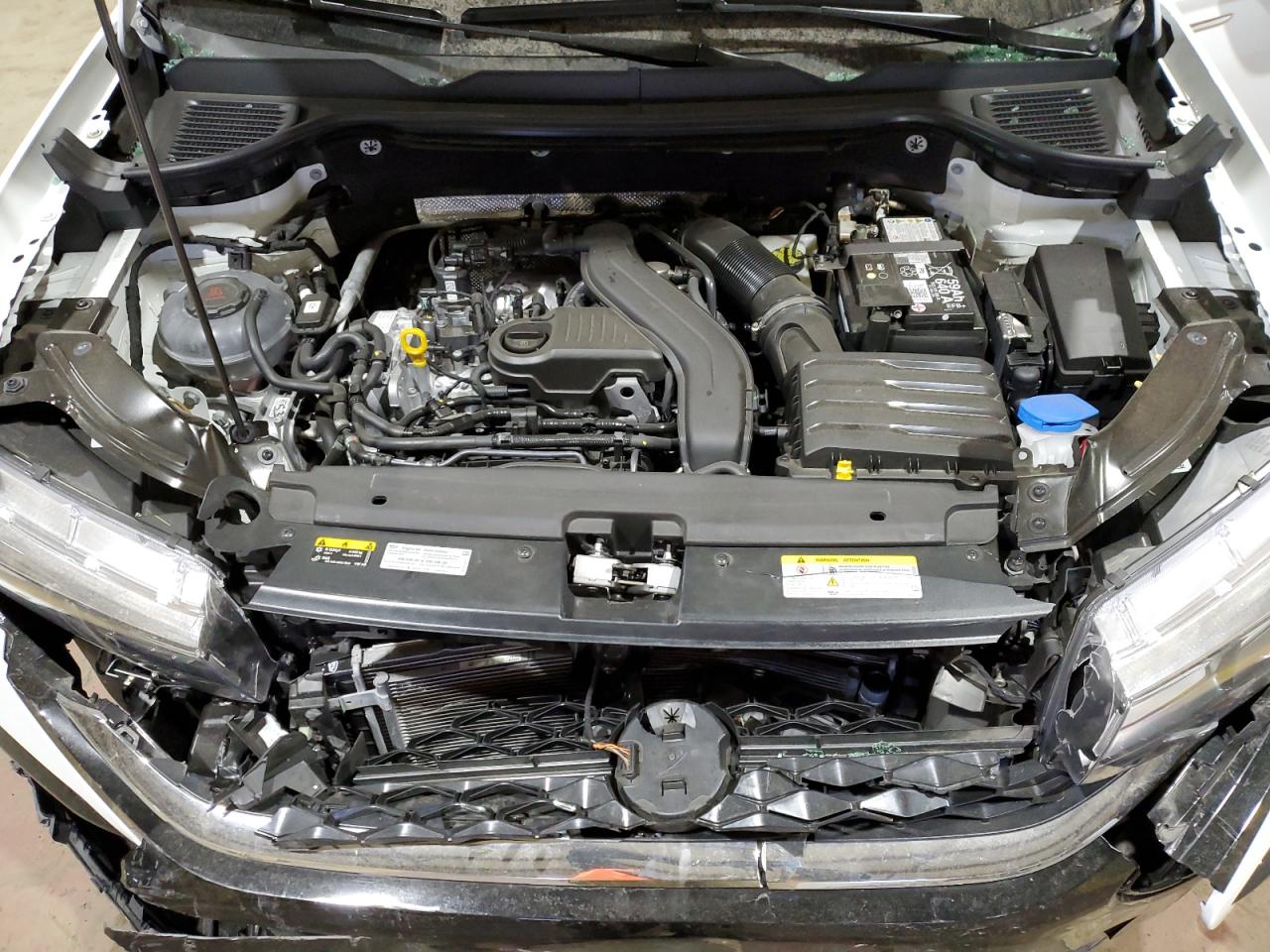 2024 VOLKSWAGEN TAOS SE VIN:3VVUX7B28RM067140