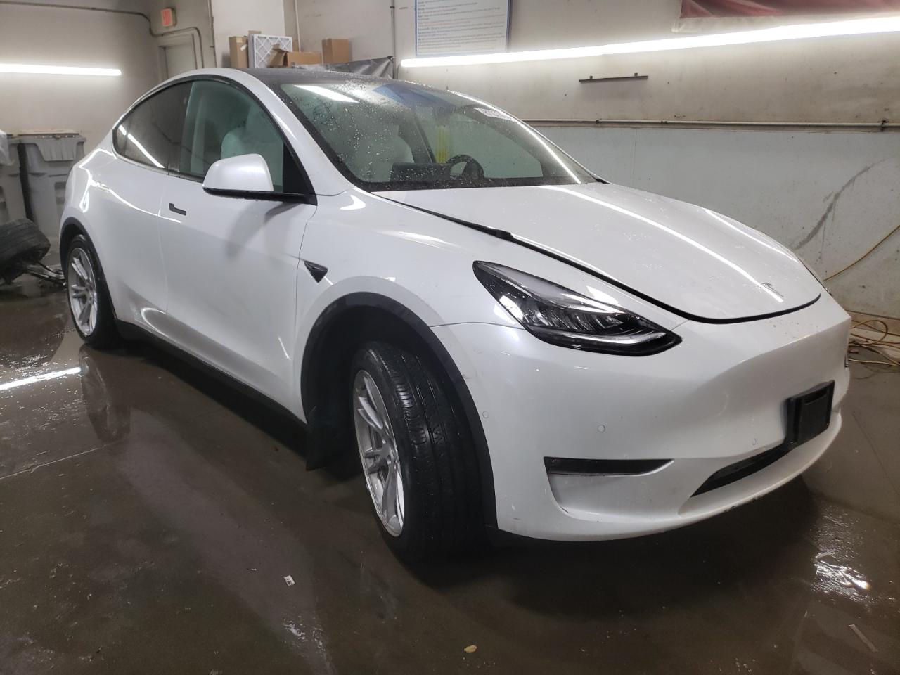 2022 TESLA MODEL Y  VIN:7SAYGDEEXNF324434