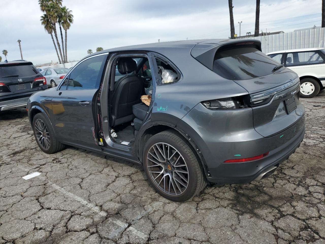 2023 PORSCHE CAYENNE BASE VIN:WP1AA2AY4PDA03065