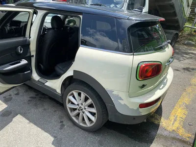 2018 MINI Clubman VIN: