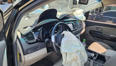 2015 Kia Carnival VIN: