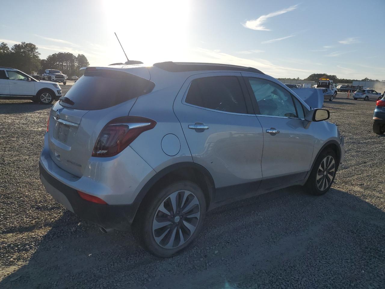 2022 BUICK ENCORE PREFERRED VIN:KL4CJASMXNB540039