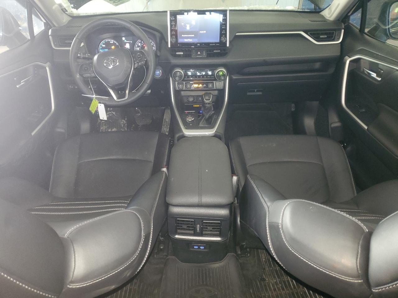 2022 TOYOTA RAV4 XLE PREMIUM VIN:JTMB6RFV8ND060641