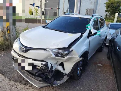 2016 Toyota RAV4 VIN:
