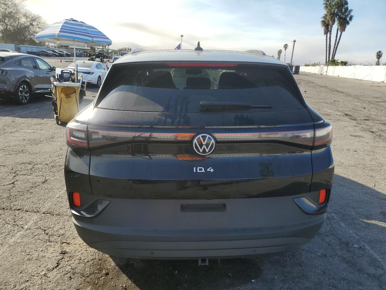 2023 VOLKSWAGEN ID.4 PRO S VIN:1V2WNPE83PC035674