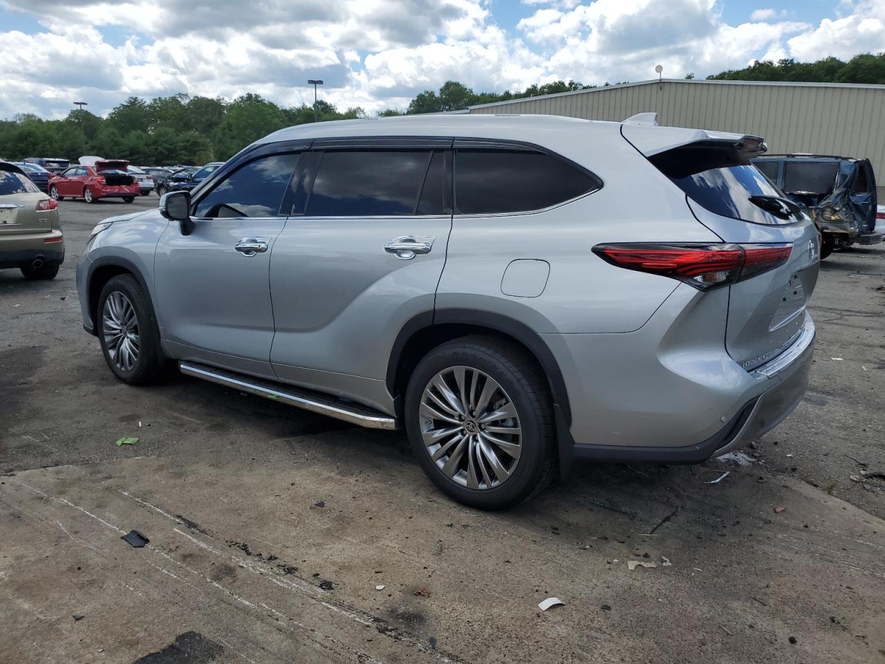 2023 TOYOTA HIGHLANDER L VIN:5TDKDRBH2PS525315