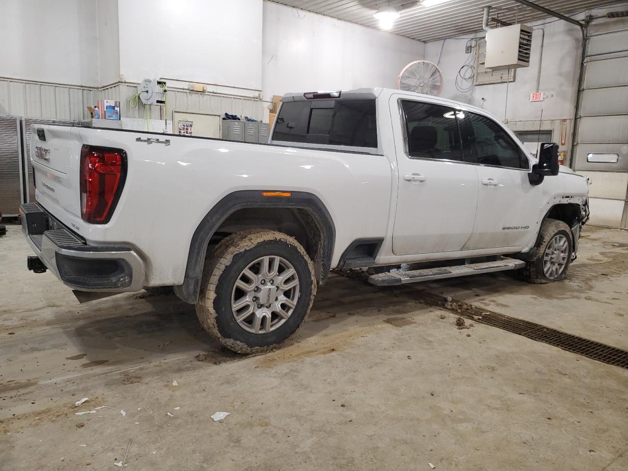 2022 GMC SIERRA K2500 SLE VIN:1GT49ME78NF327531