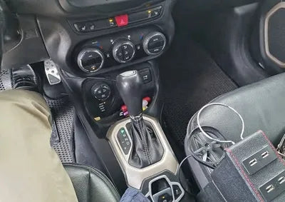 2016 Jeep Renegade 1C4BU0000GPC63648 VIN:1C4BU0000GPC63648