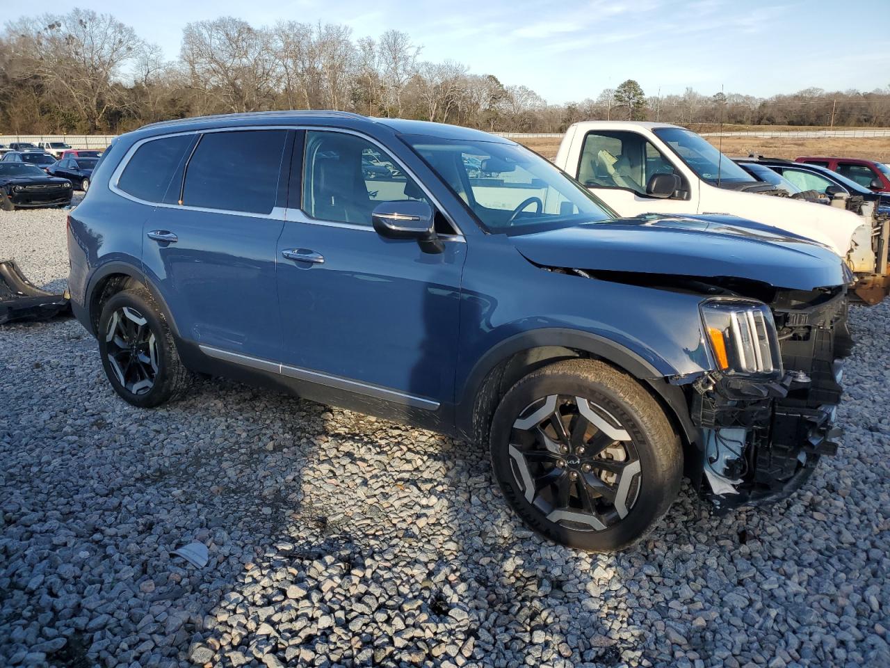 2023 KIA TELLURIDE S VIN:5XYP64GC3PG337528