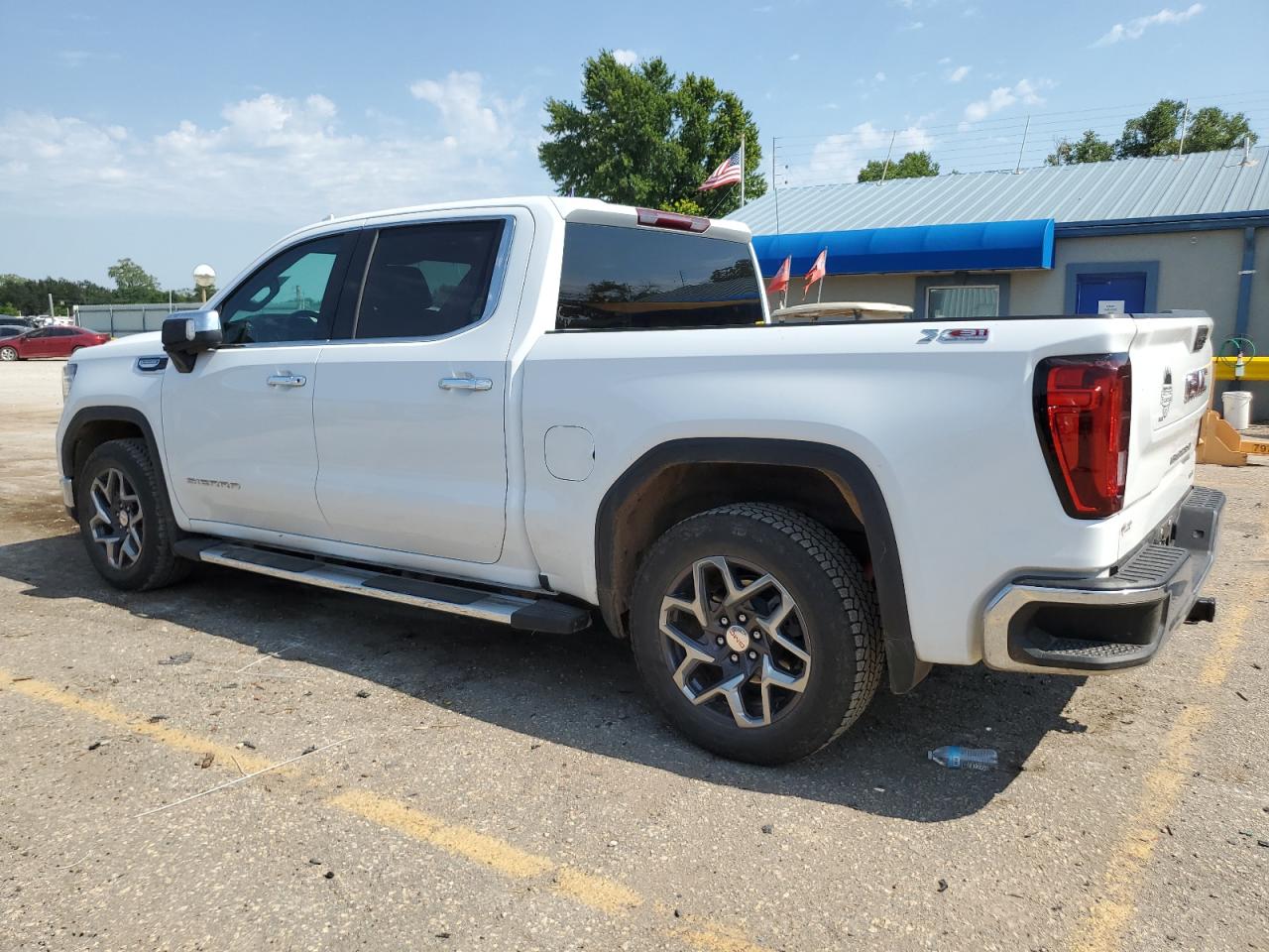 2022 GMC SIERRA K1500 SLT VIN:3GTUUDED0NG642424