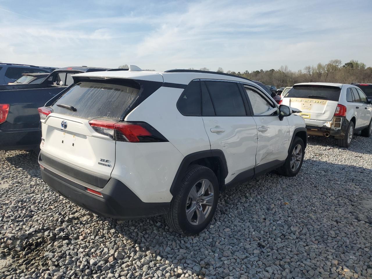 2023 TOYOTA RAV4 XLE VIN:JTMRWRFVXPD192219