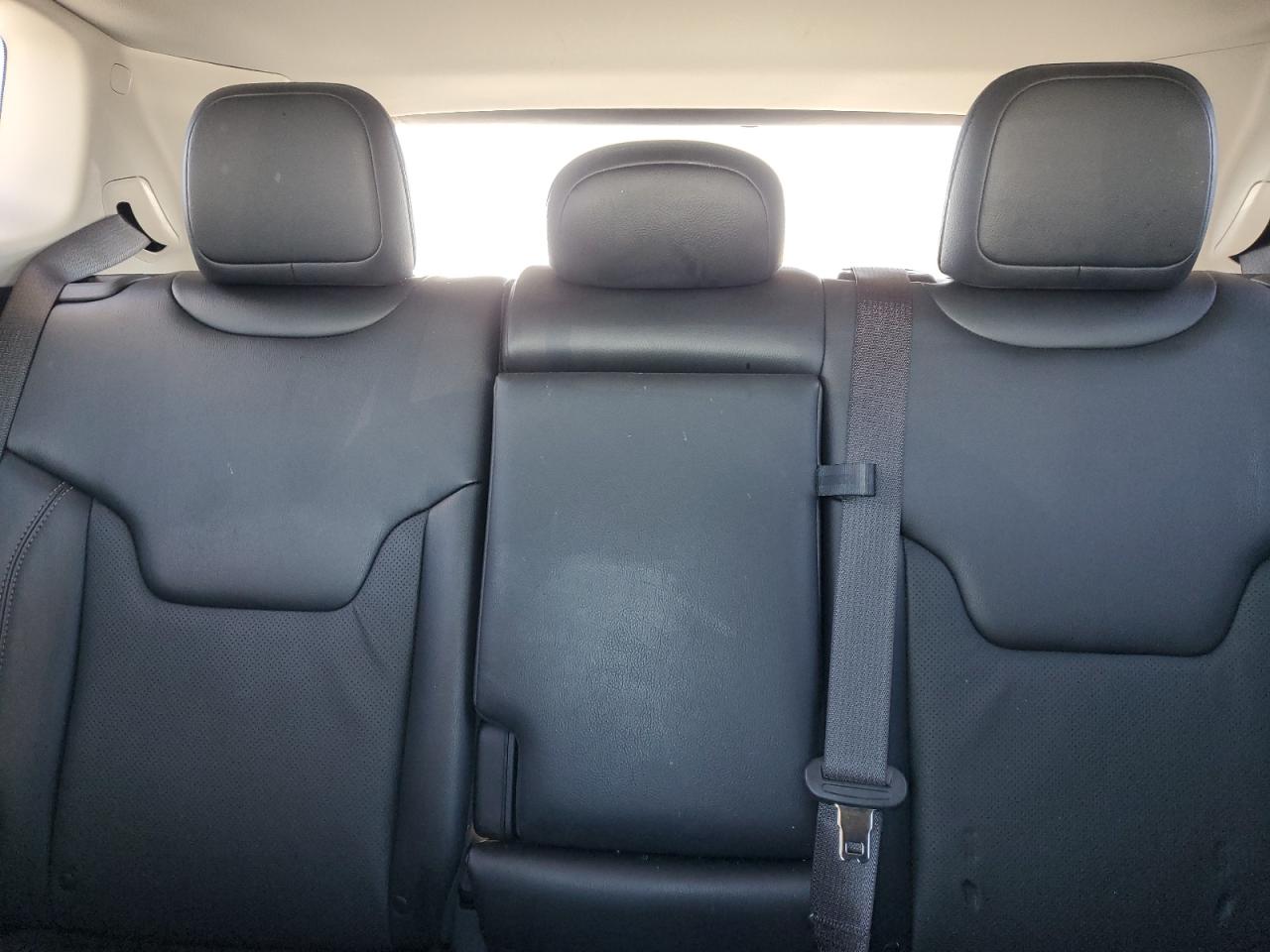 2022 JEEP COMPASS LATITUDE LUX VIN:3C4NJDFB4NT117495