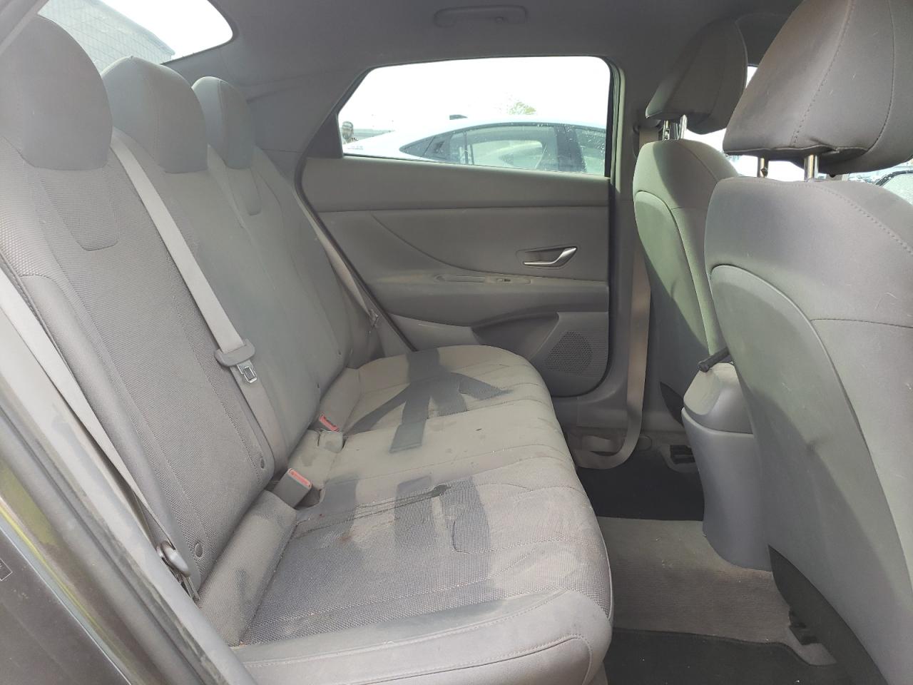 2022 HYUNDAI ELANTRA SE VIN:5NPLL4AG8NH062036
