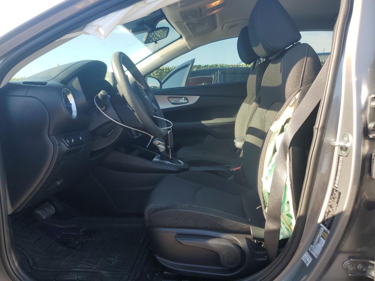 2023 KIA FORTE LX VIN:3KPF24AD8PE509753